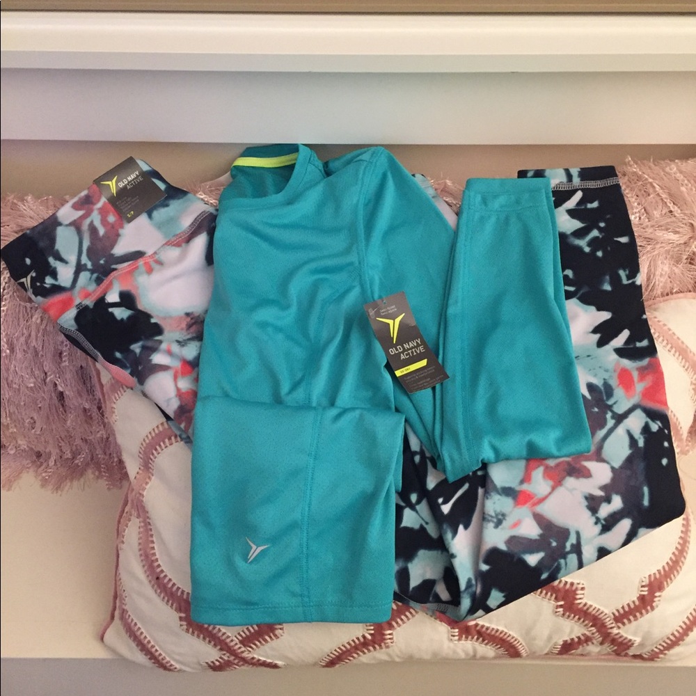 Old Navy Active go dry set! NWT!